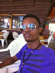 Meet your Posher, Guy marthel